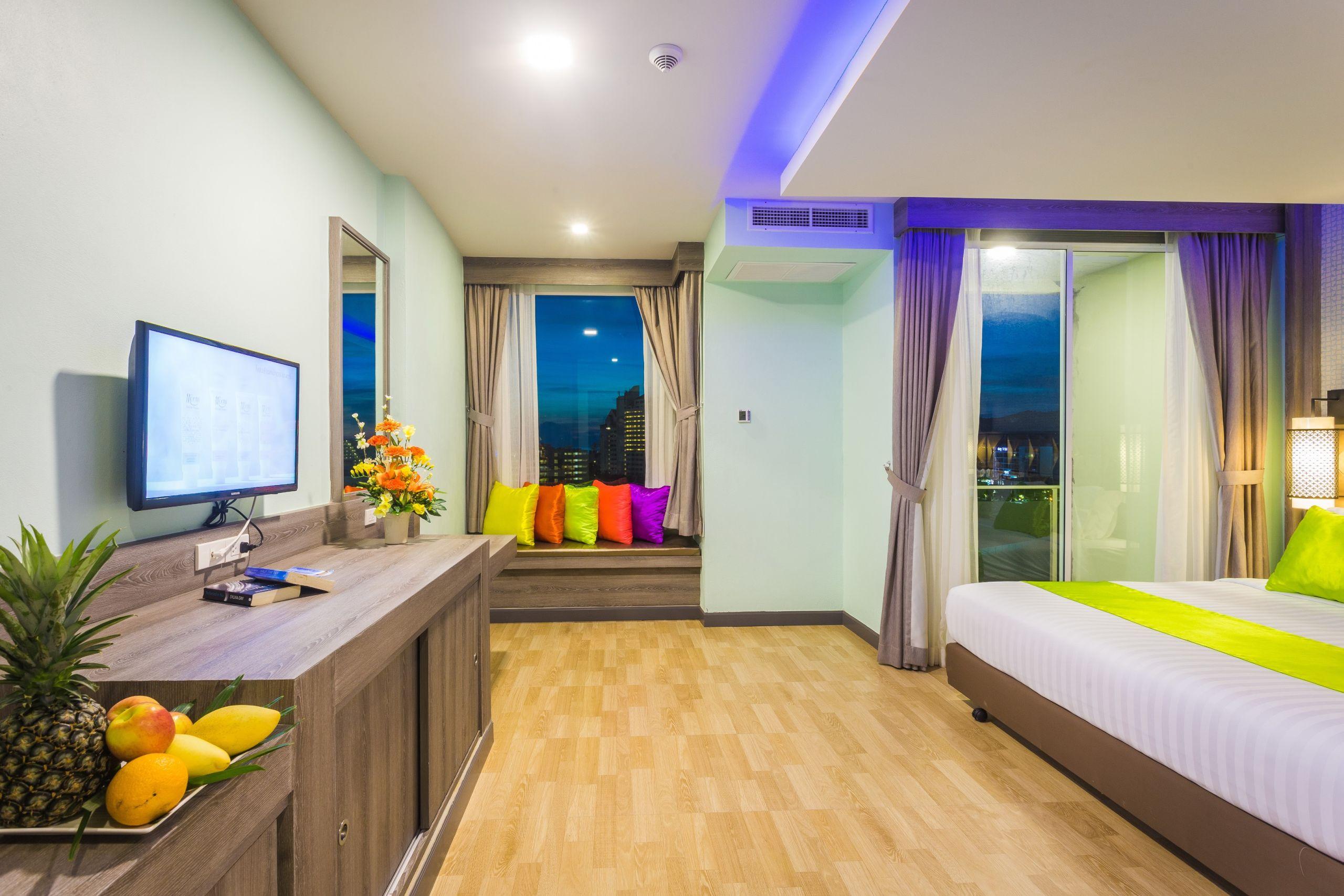 Add Plus Hotel & Spa Patong Exteriér fotografie