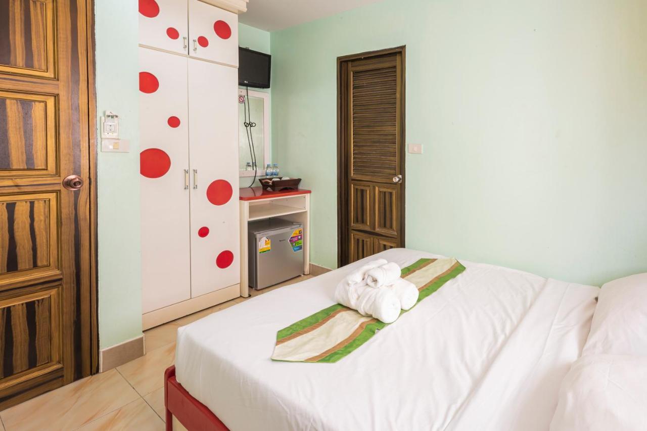 Add Plus Hotel & Spa Patong Exteriér fotografie