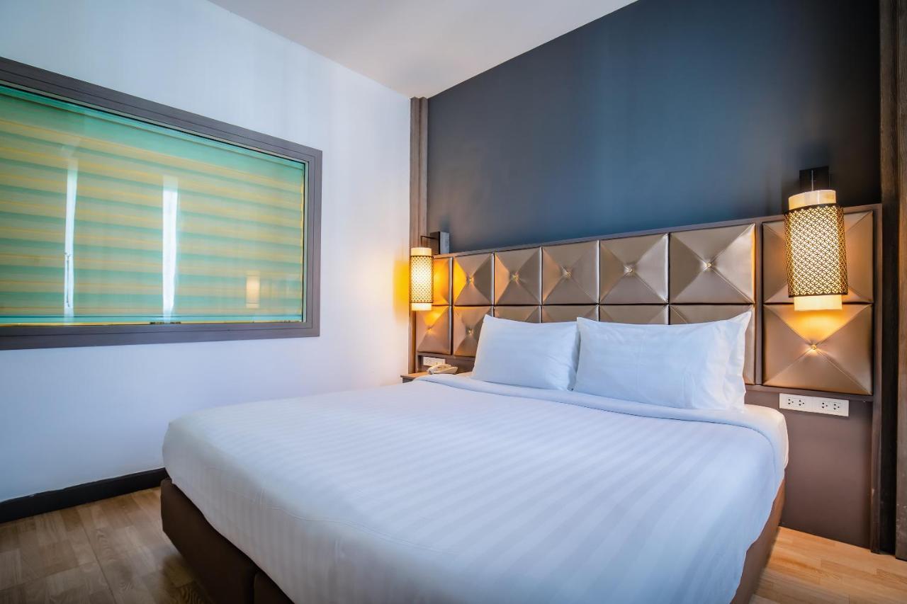 Add Plus Hotel & Spa Patong Pokoj fotografie